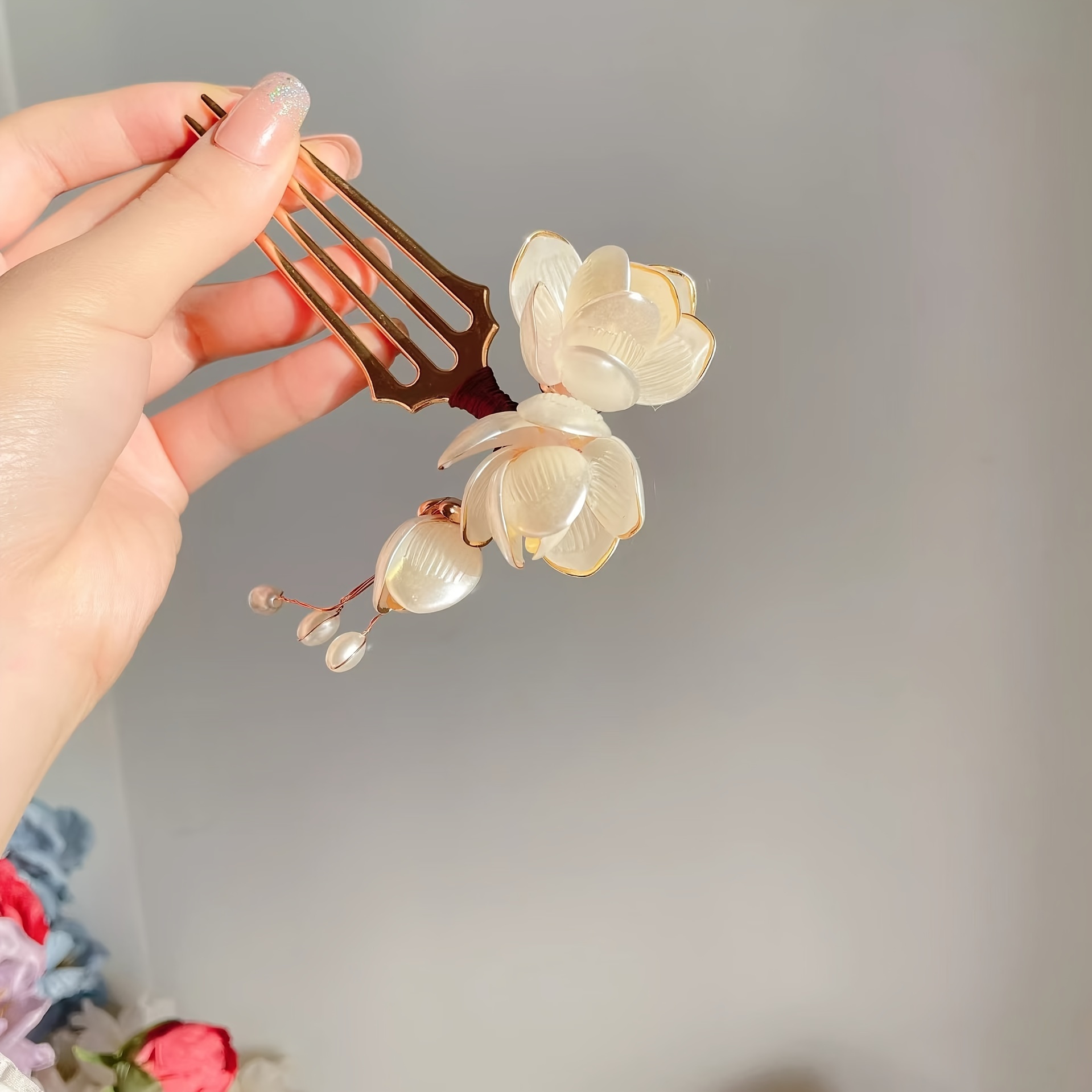 Women'S Formal Accessories - Chinese Style Shell Magnolia Flower Hair
