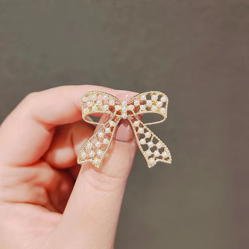 Punk Girl Brooch 2025 Fashiona - Women'S Accessories Manufacturers review and price